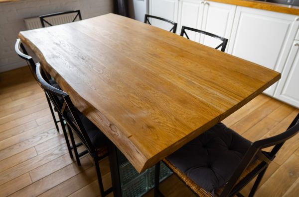 Table Assembly in Saint Charles