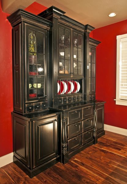 Hutch Installation in Saint Charles